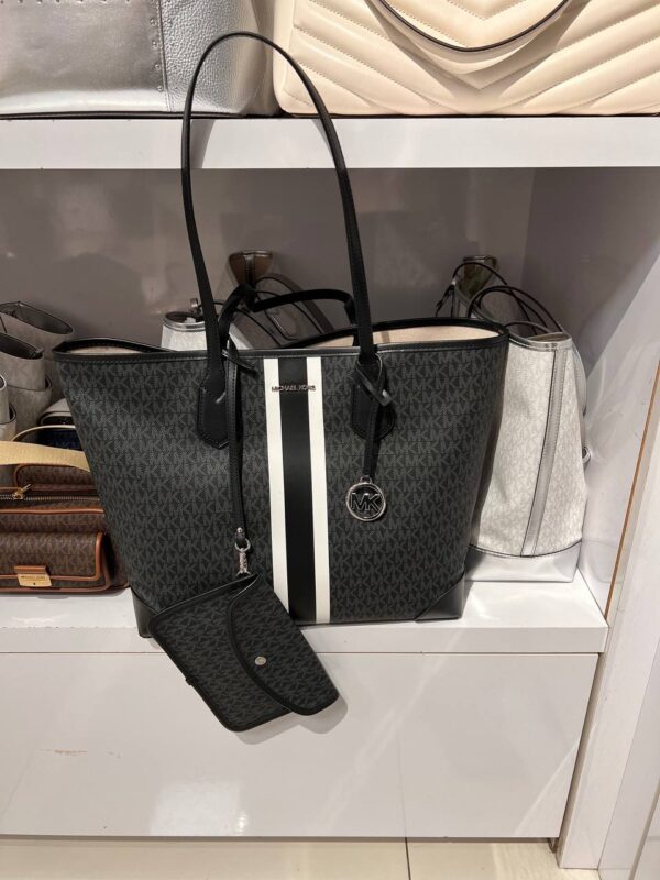 MK - Eva large tote - Black signature