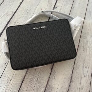 MK - Jet Set SIGNATURE Large EW crossbody - Black