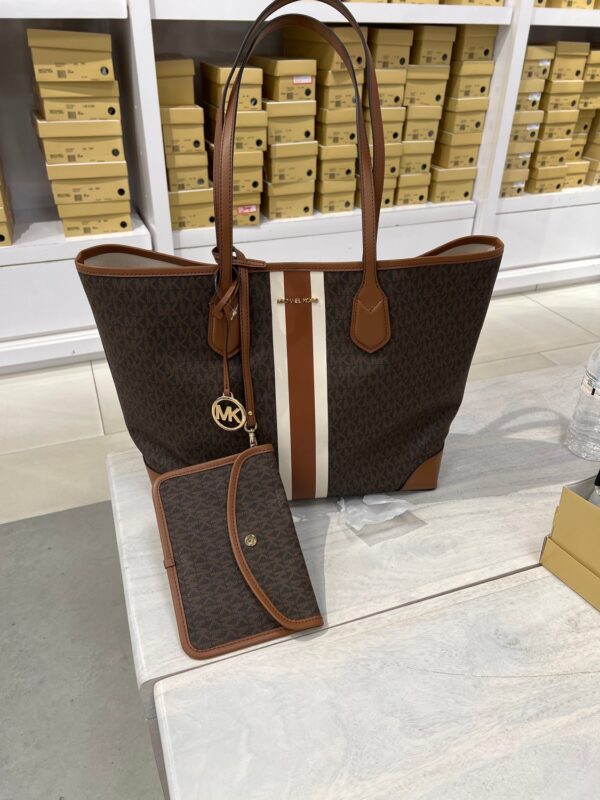 MK - Eva large tote - brownsignature