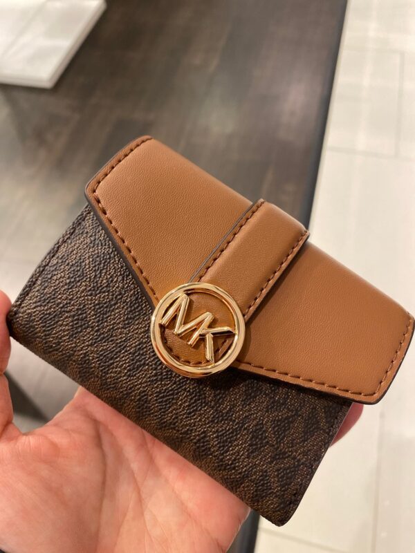 MK - Carmen Medium Flap Bifold Wallet - brownsignature