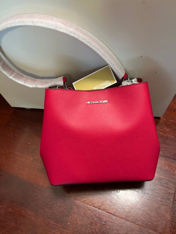 MK - Pratt Medium Bucket Bag - Dark Raspberry