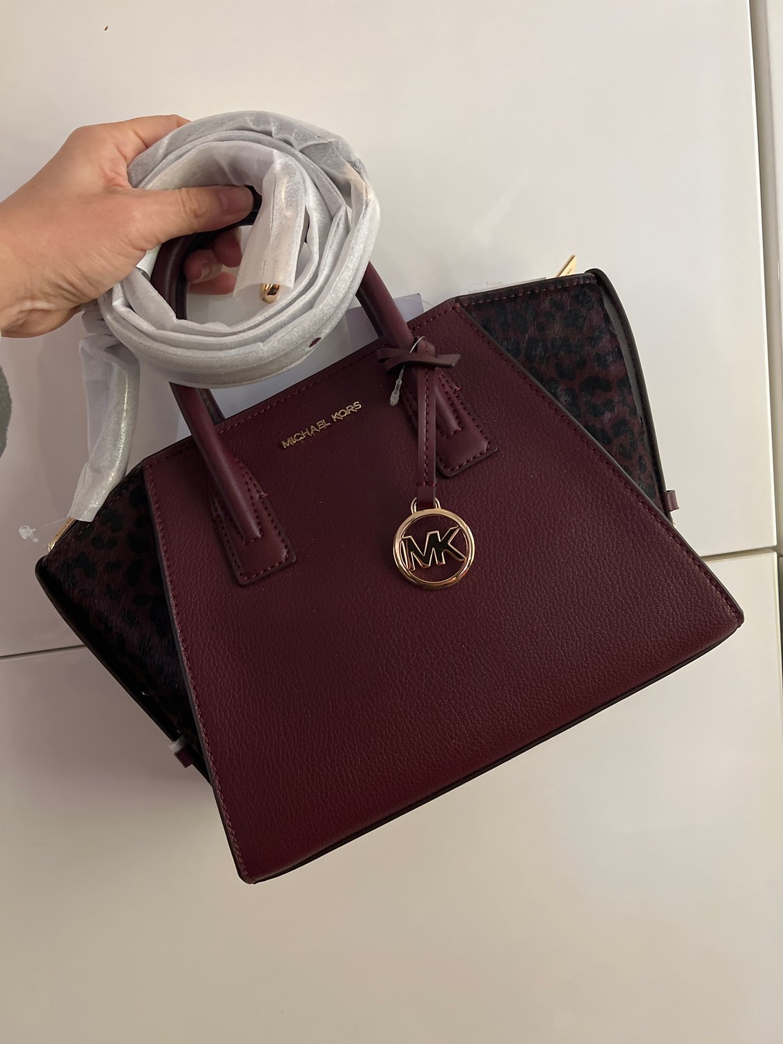 MK - Avril Small TZ Satchel Leather - OXBLOOD